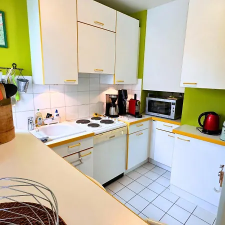 Apartment En Rdc Avec Jardin, Proche Paris *